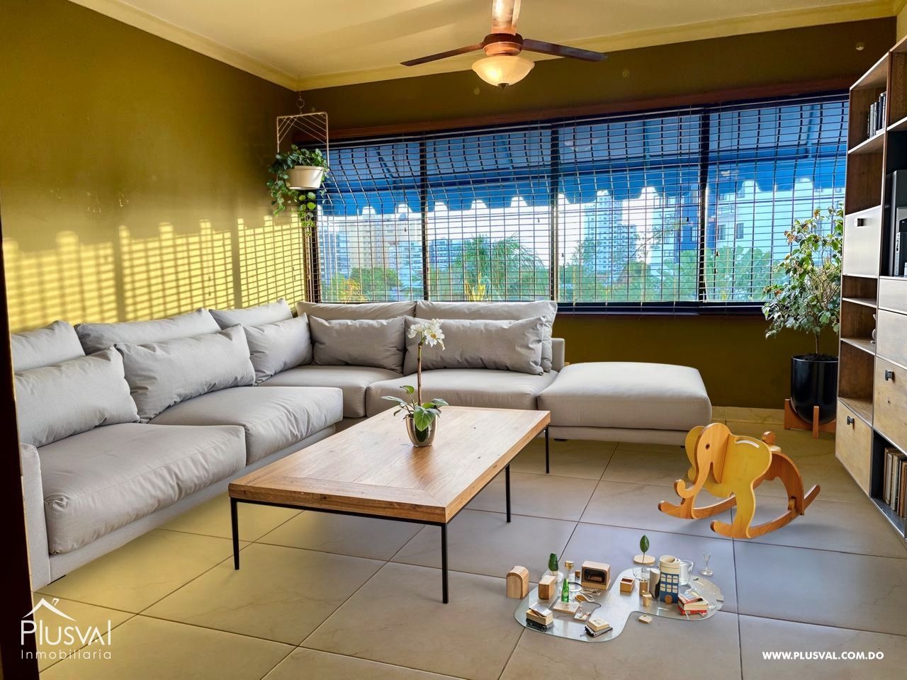 apartamentos - Rento apartamento amplio y clásico en Los Cacicazg