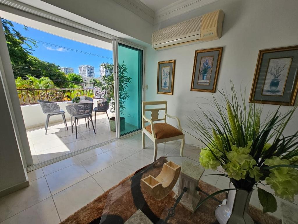 apartamentos - Alquiler de Apartamento amueblado en La esperilla