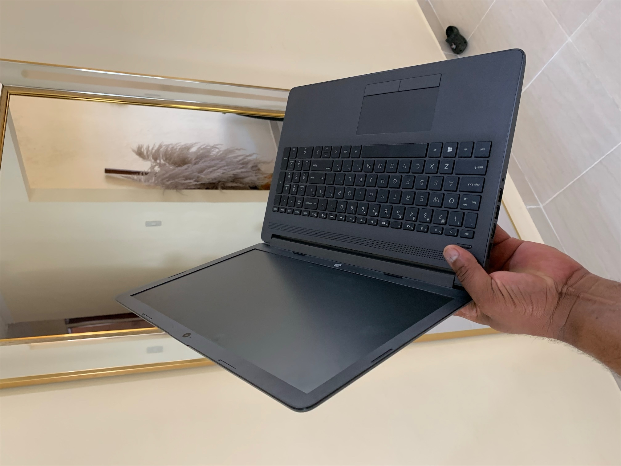 computadoras y laptops - HP 255 G7 AMD E2-9000E 1.50GHZ 3