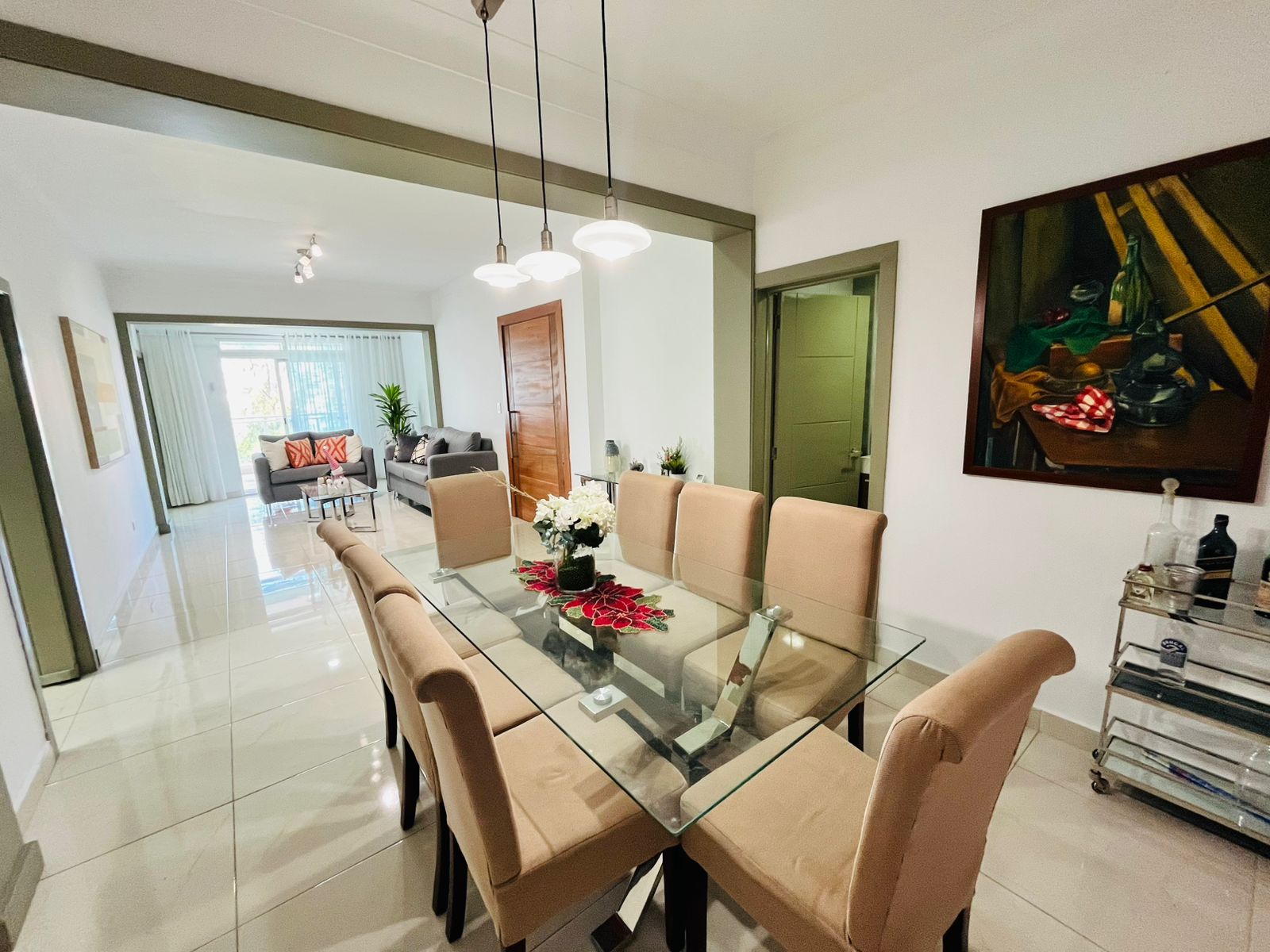 apartamentos - Se alquila apart de 3 Hab amueblado