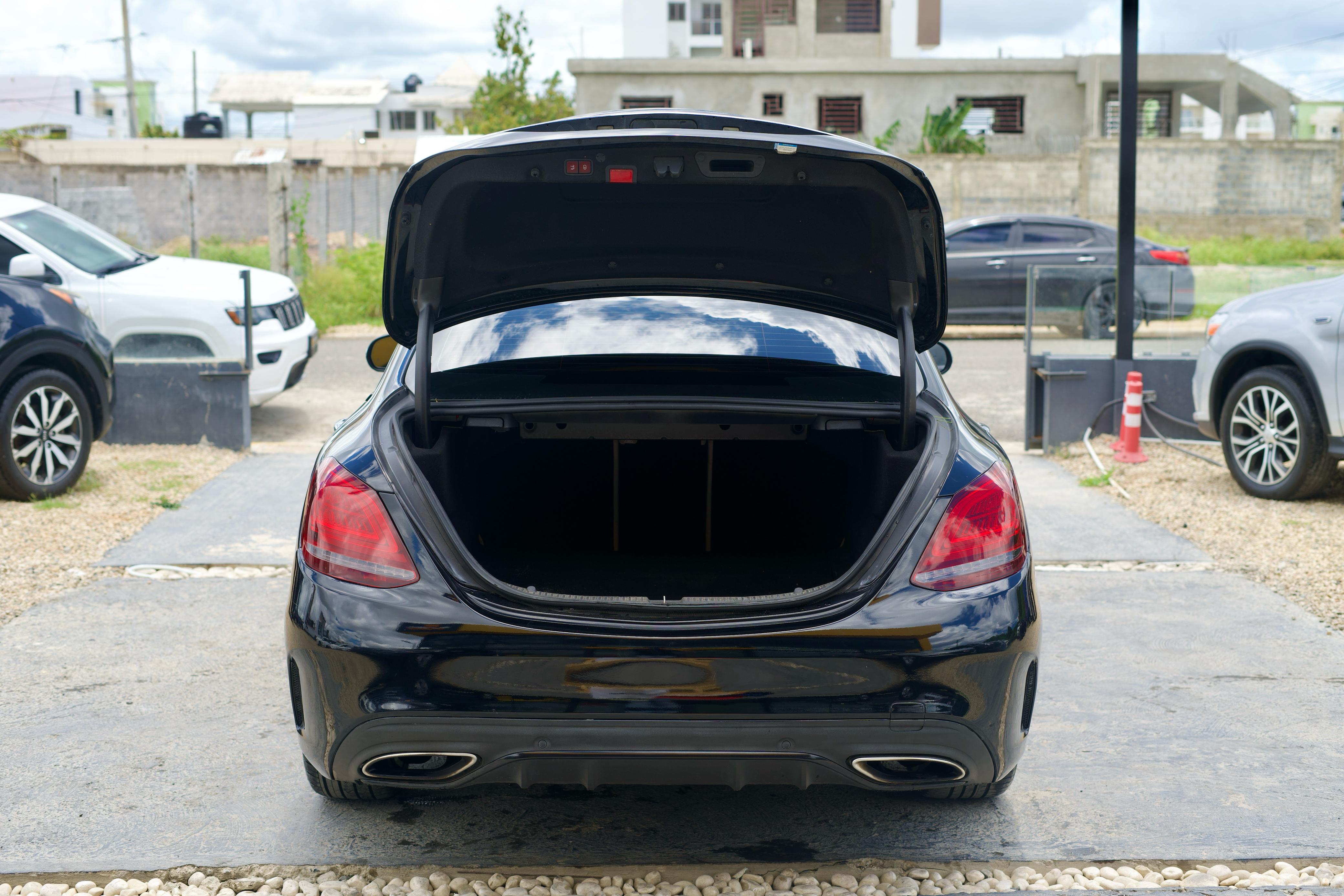 carros - Mercedes Benz C300 2019 2