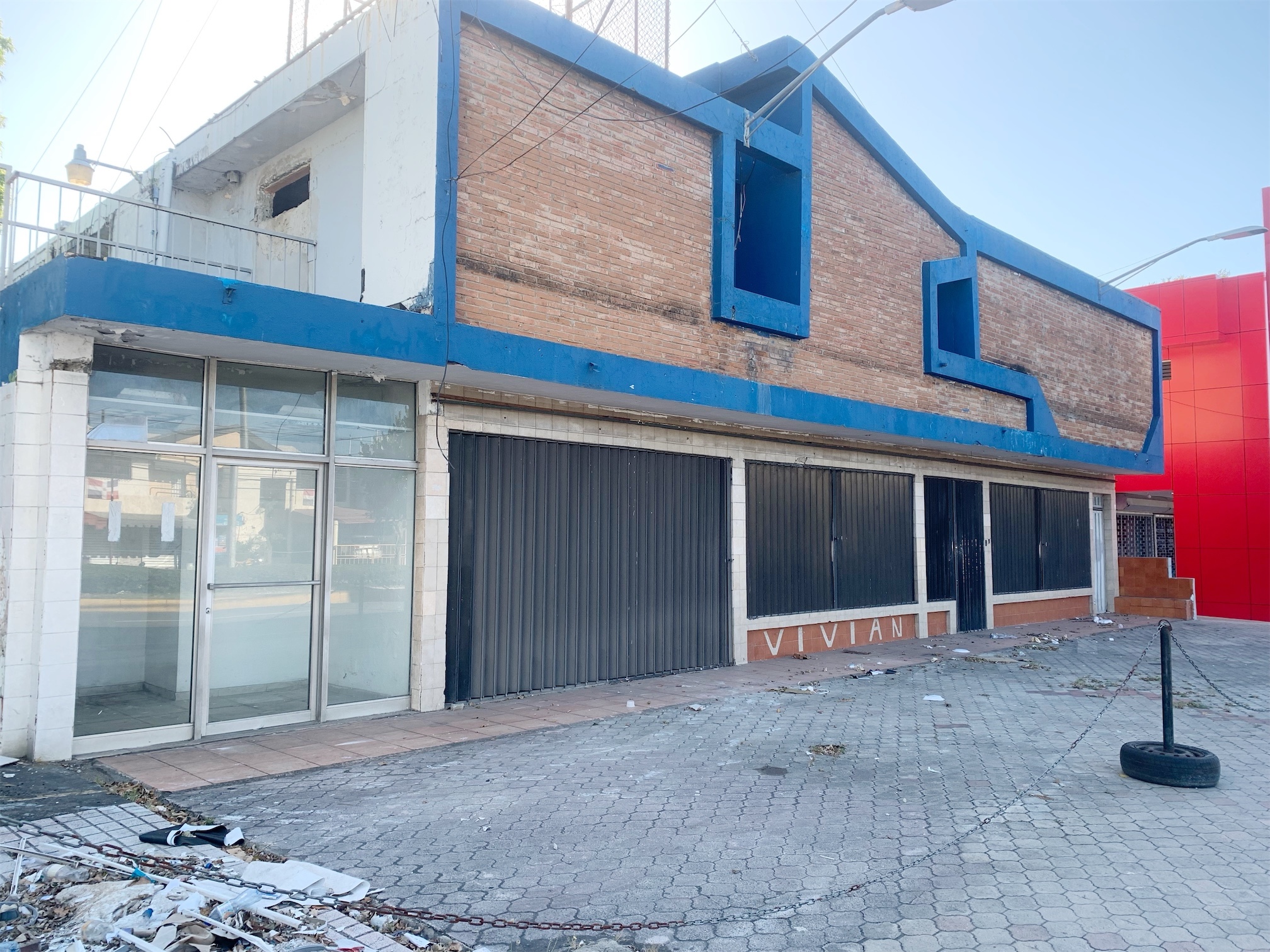oficinas y locales comerciales - Local comercial céntrico en avenida 4