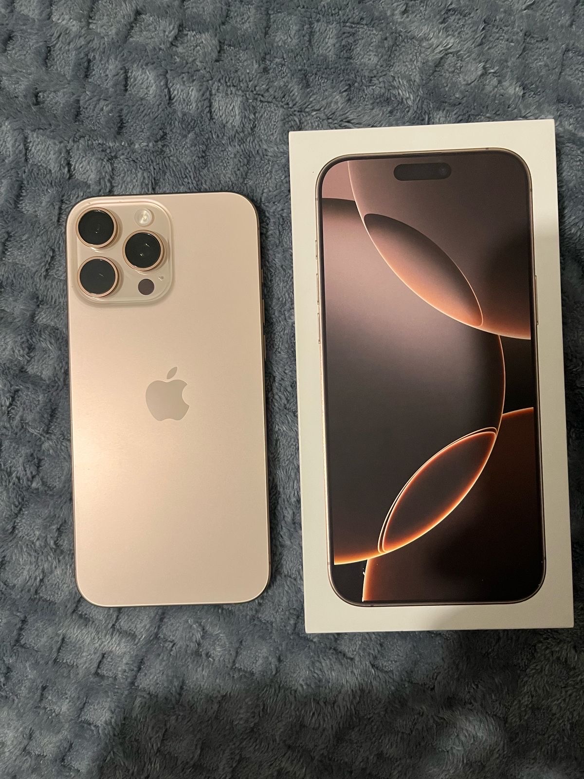celulares y tabletas - iPhone 16 pro Max  4