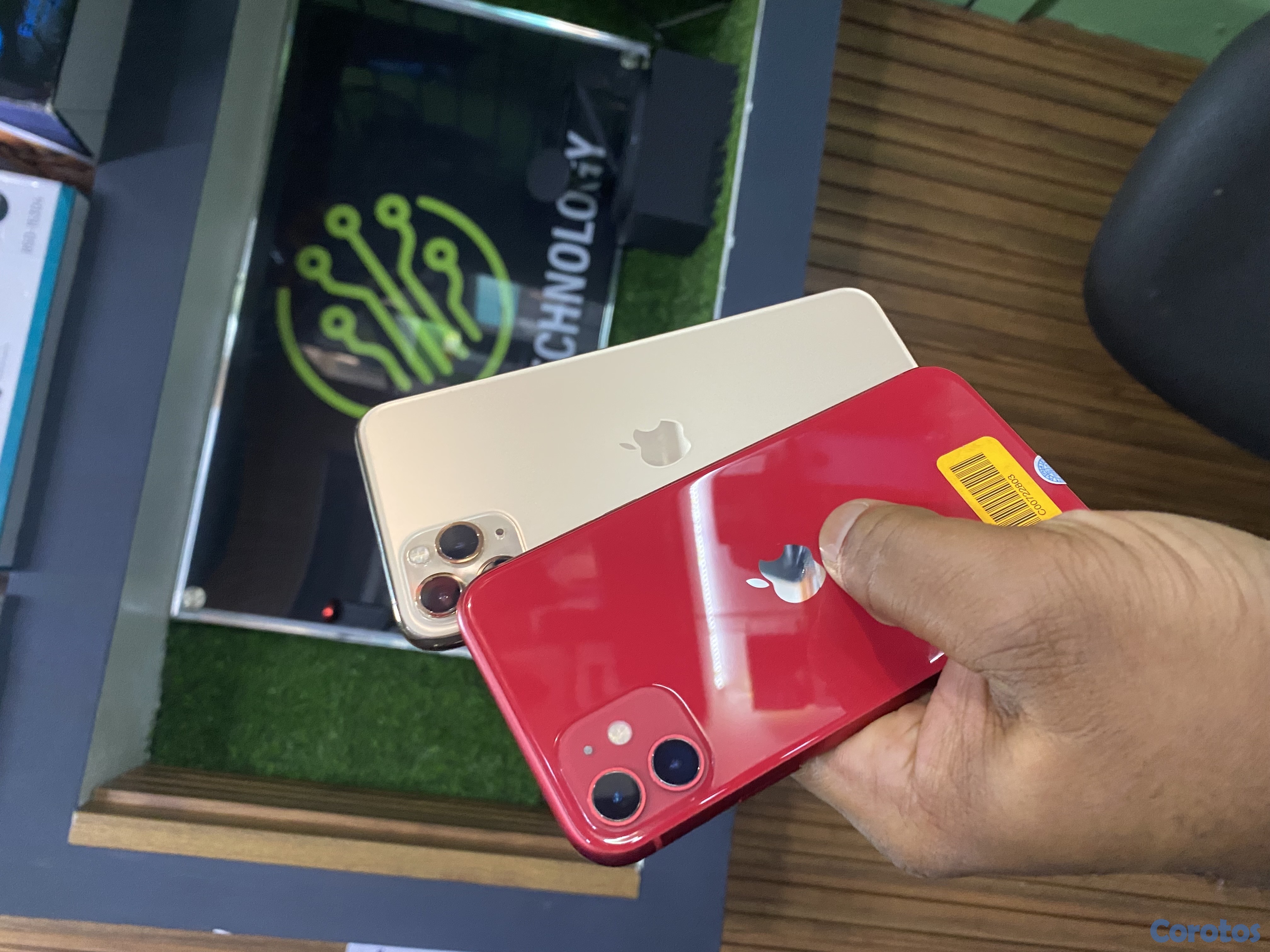 celulares y tabletas - iPhone 11 Pro Max 256GB y iPhone 11 64GB  6