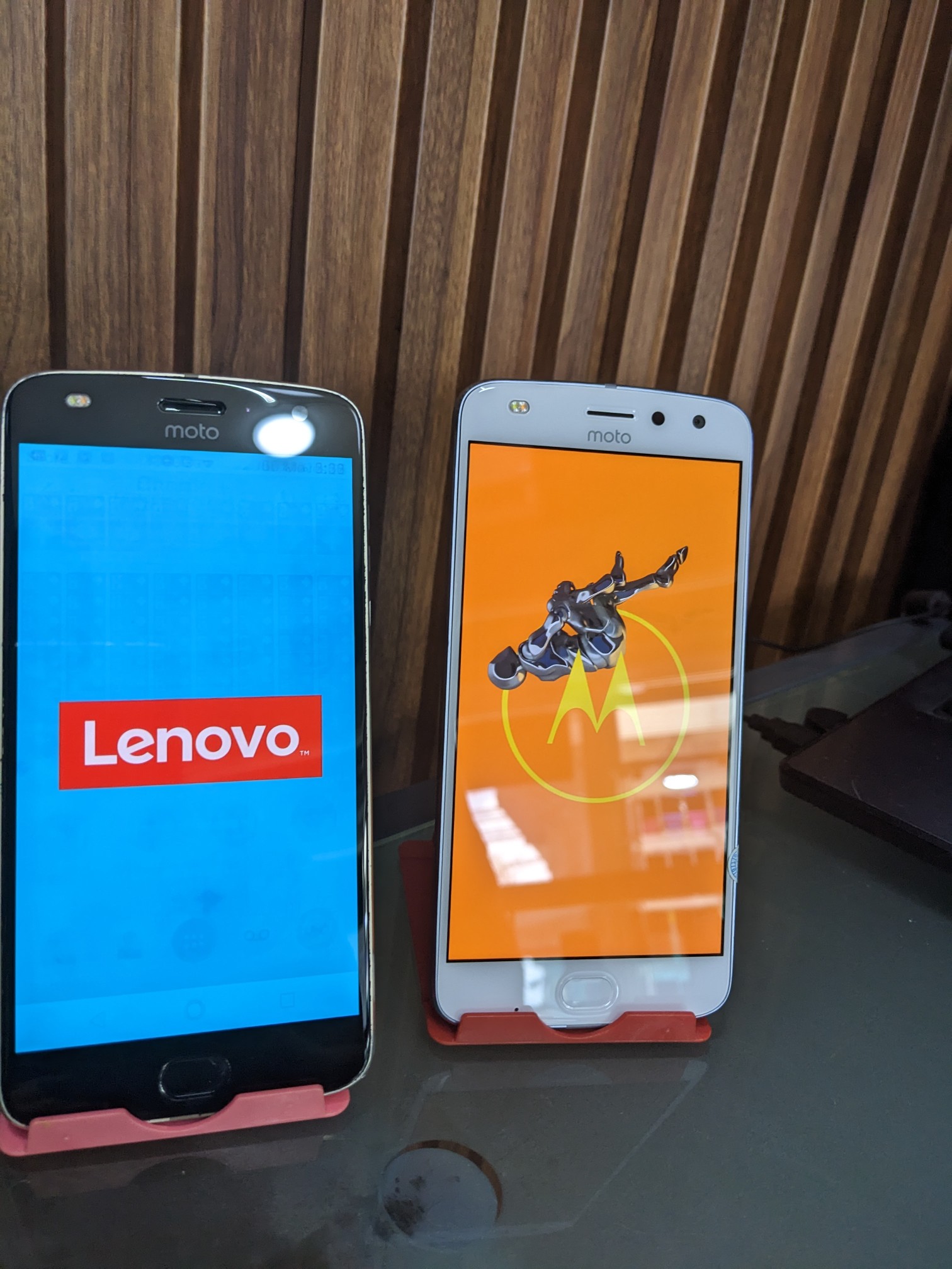 celulares y tabletas - Motorola Moto z2 play 6