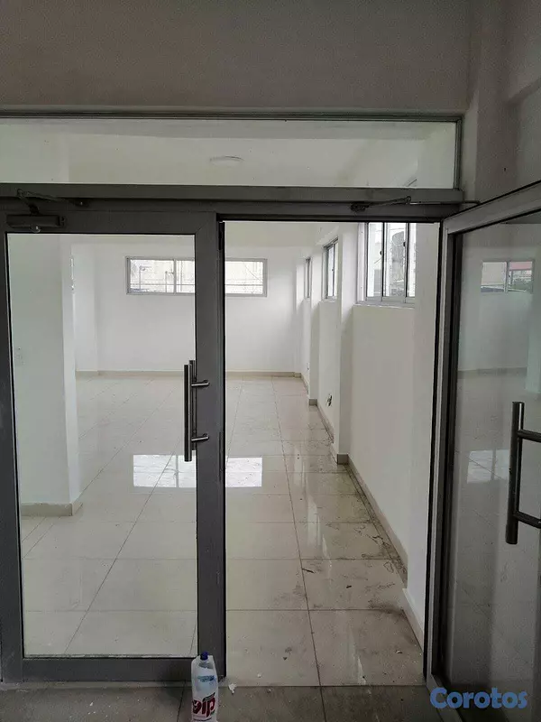 oficinas y locales comerciales -  Alquilo Local Comercial Arroyo Hondo  6