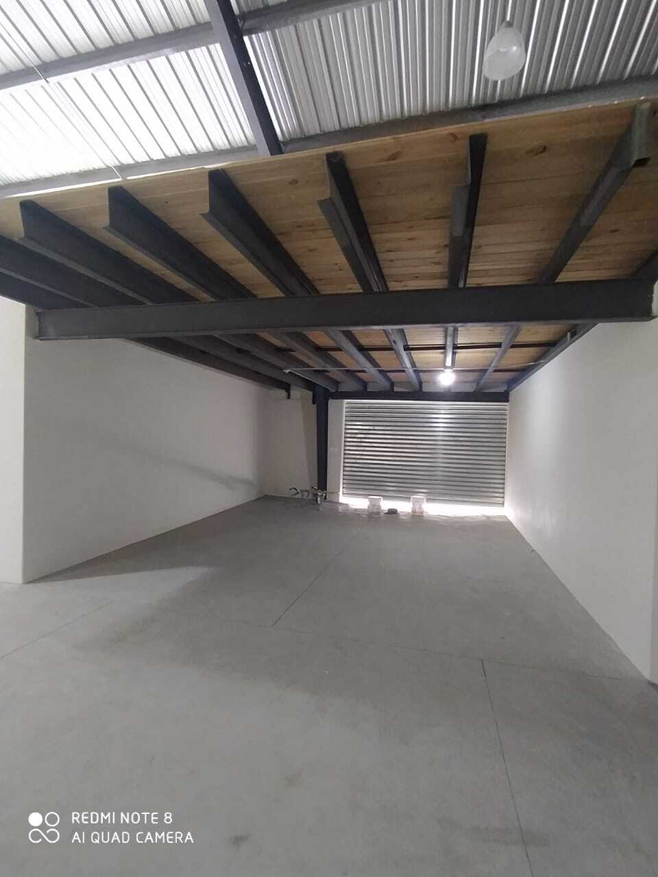 oficinas y locales comerciales - Rento nave industrial en santo domingo 3
