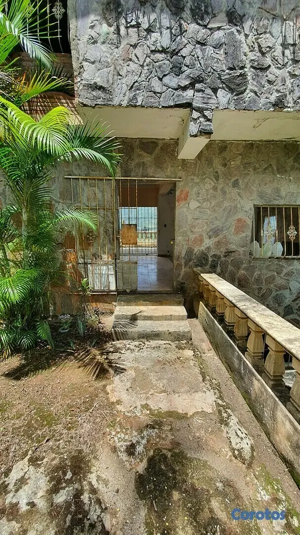 casas vacacionales y villas - Imponente Edificio de 3 niveles
maravilloso paisaje en la Cumbre en 5,290 m² 10