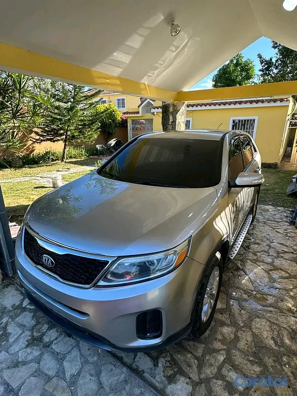 jeepetas y camionetas - Kia Sorento 2015 3