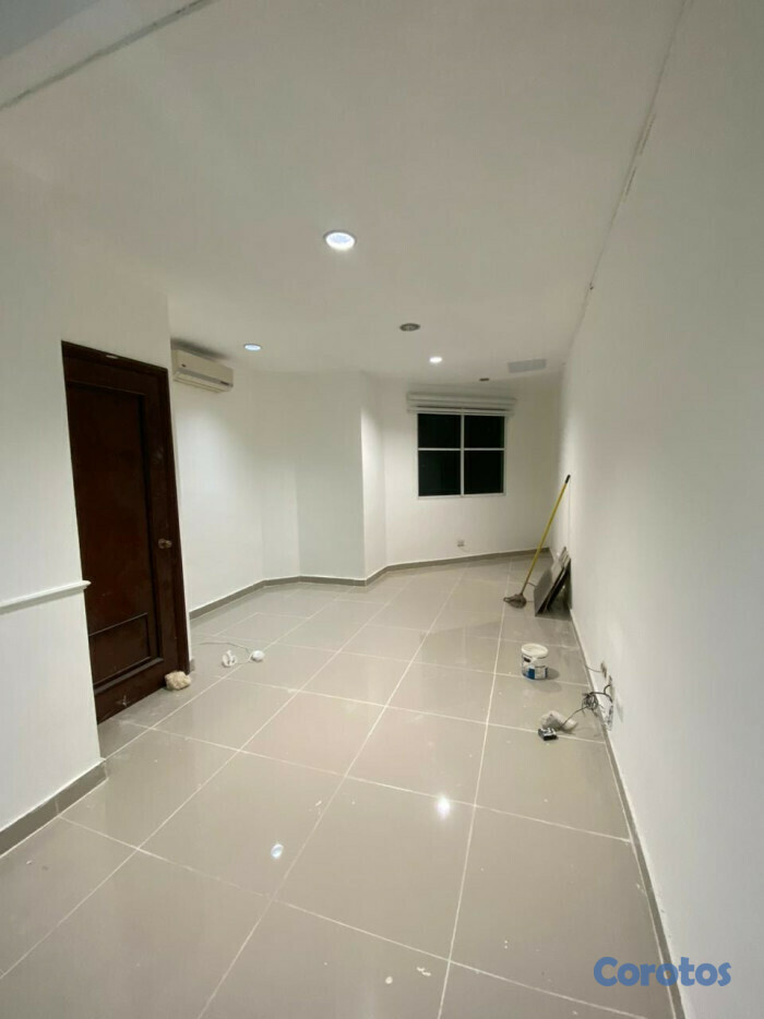 oficinas y locales comerciales - Alquiler de Local en Gazcue 2