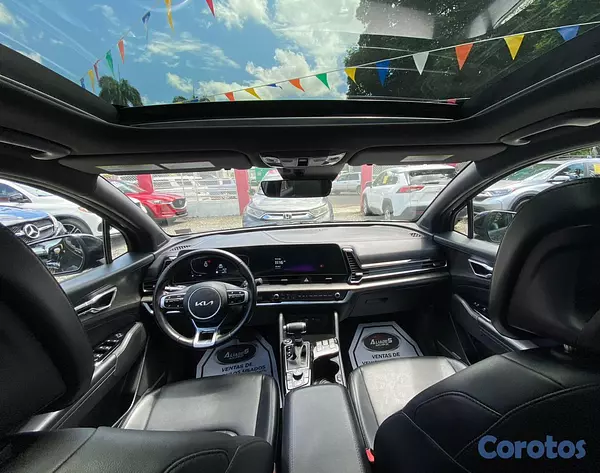 jeepetas y camionetas - Kia Sportage X-Line 2023 Recien Importada 8