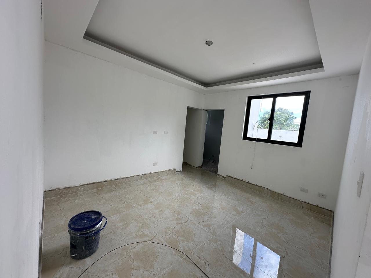casas - Casa en Urbanizacion Cerrada, Llanos de Gurabo 4