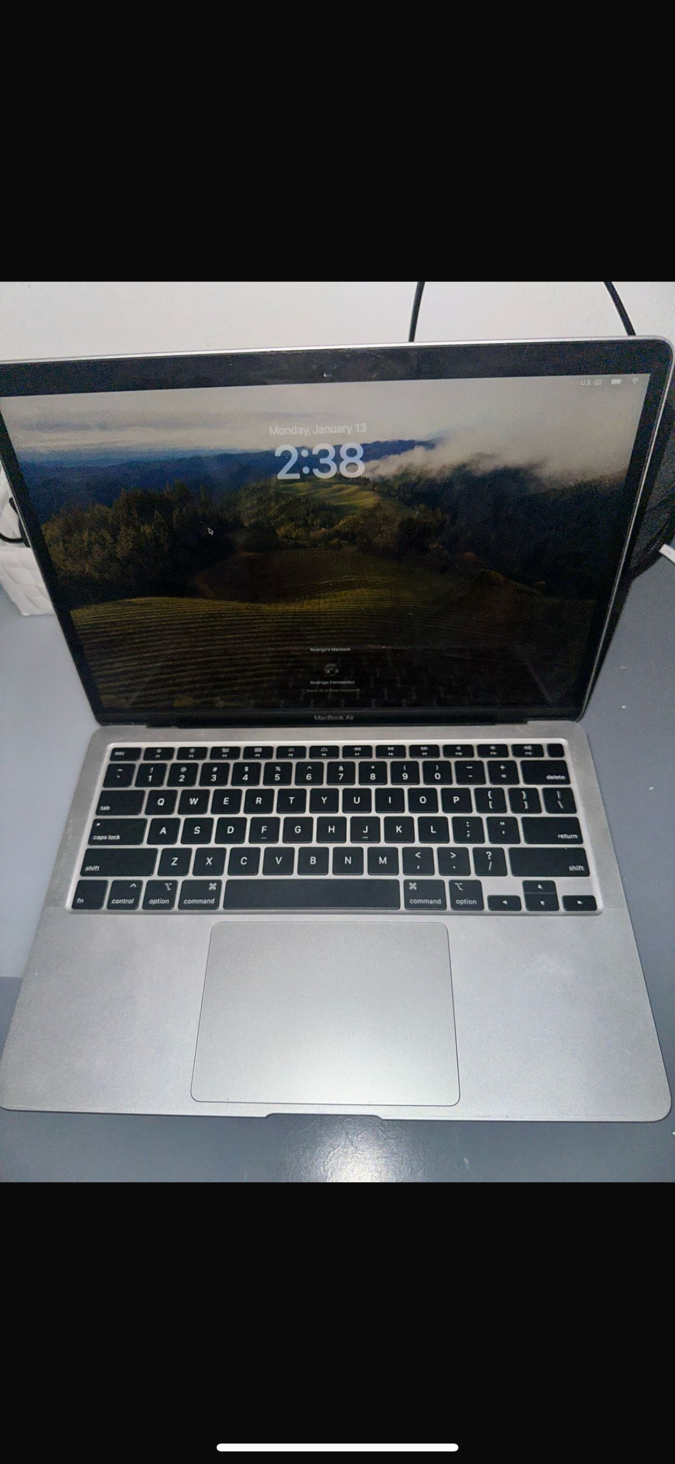 computadoras y laptops - Vendo Macbook Air I5 513GB 2020 0