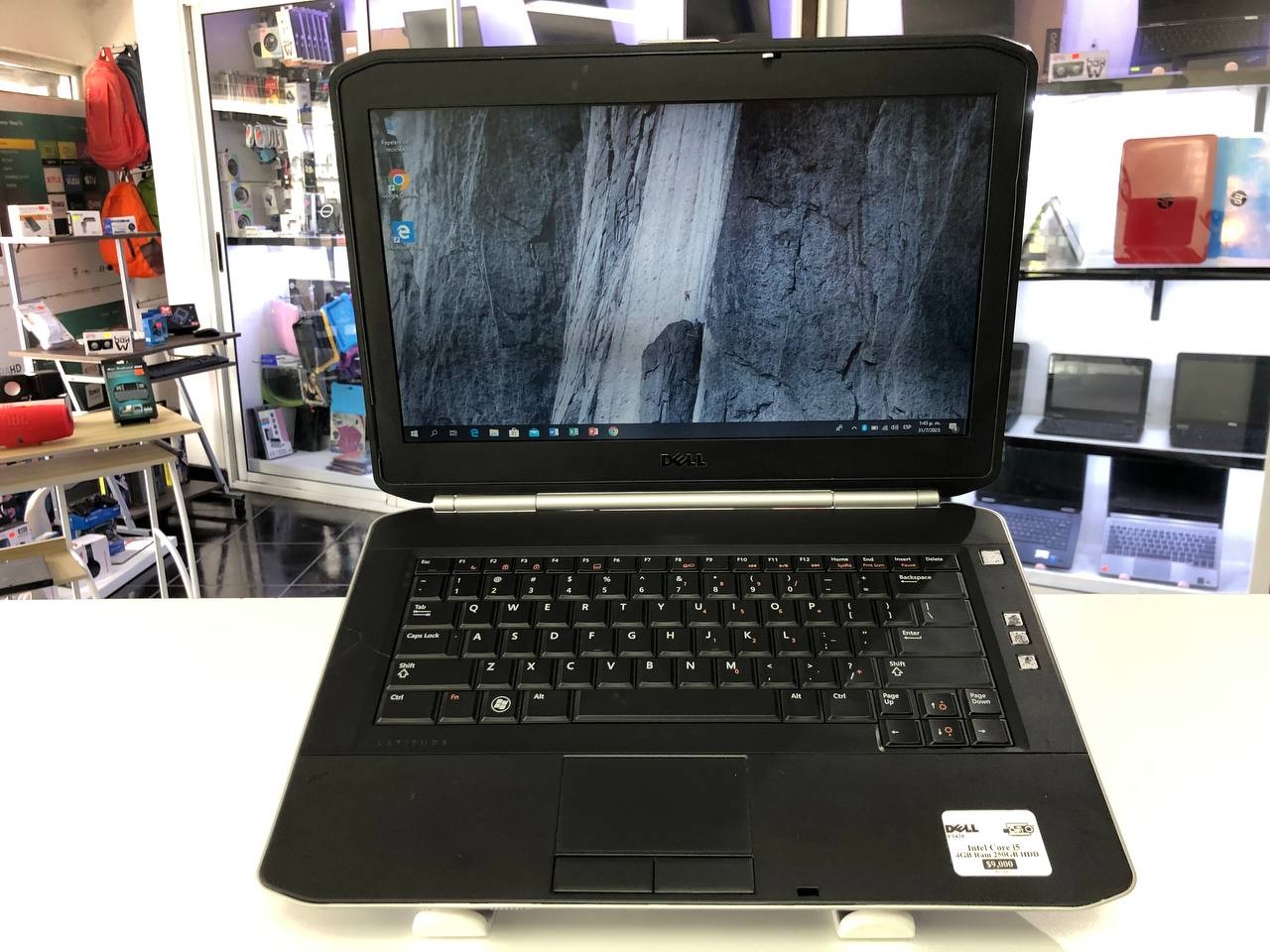 computadoras y laptops - DELL LATITUDE 5420 