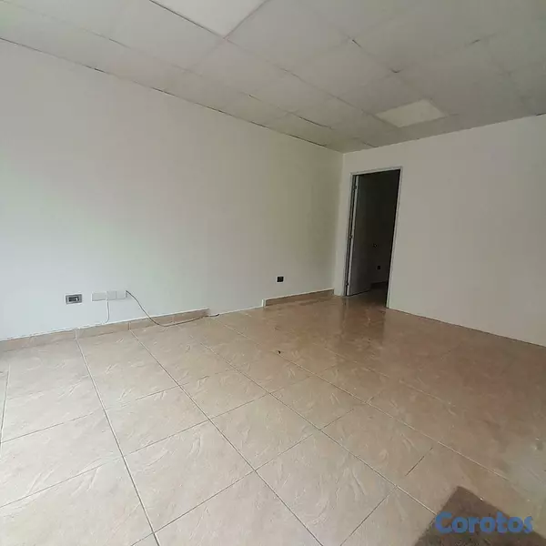 oficinas y locales comerciales - Alquiler Local Ubicado en Bella Vista 2