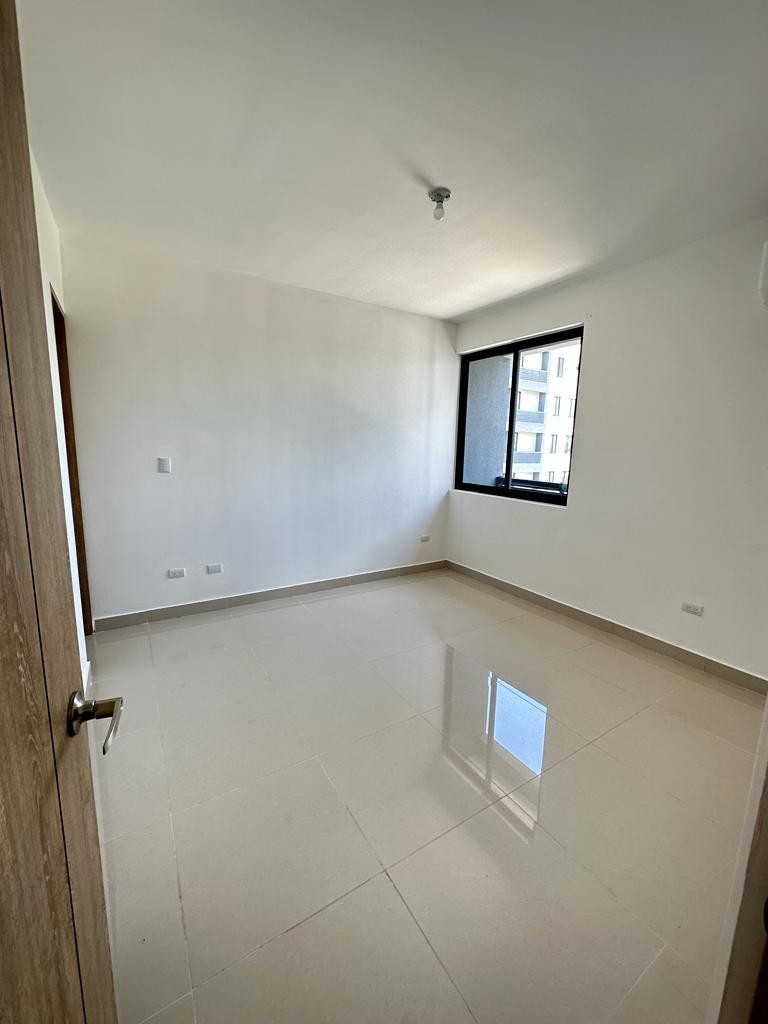 apartamentos - APARTAMENTO EN VENTA EN AV. HISPANOAMERICANA. 7