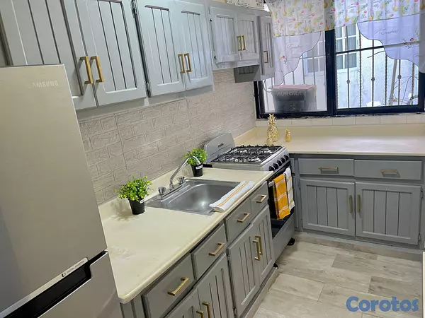 casas vacacionales y villas - Rento apartamento amueblado a 3 minutos de la Play 3