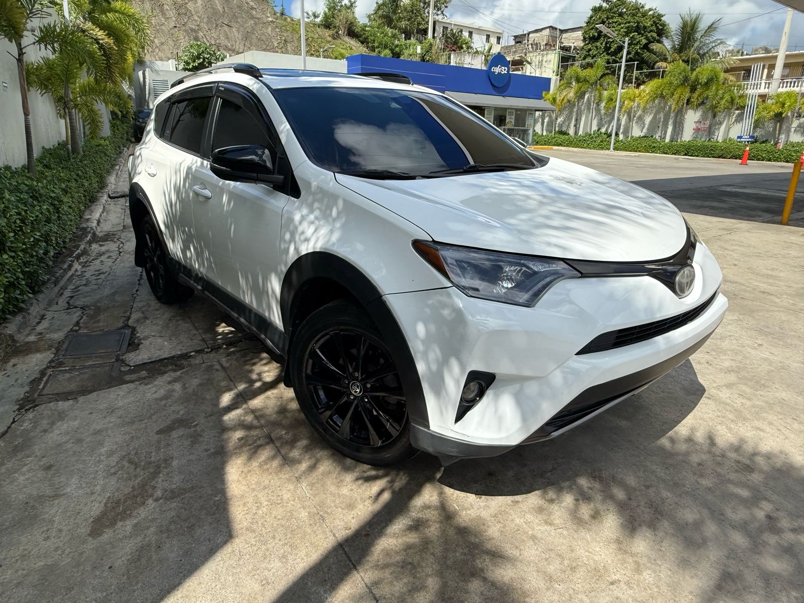 jeepetas y camionetas - Toyota rav4 2018 adventure 