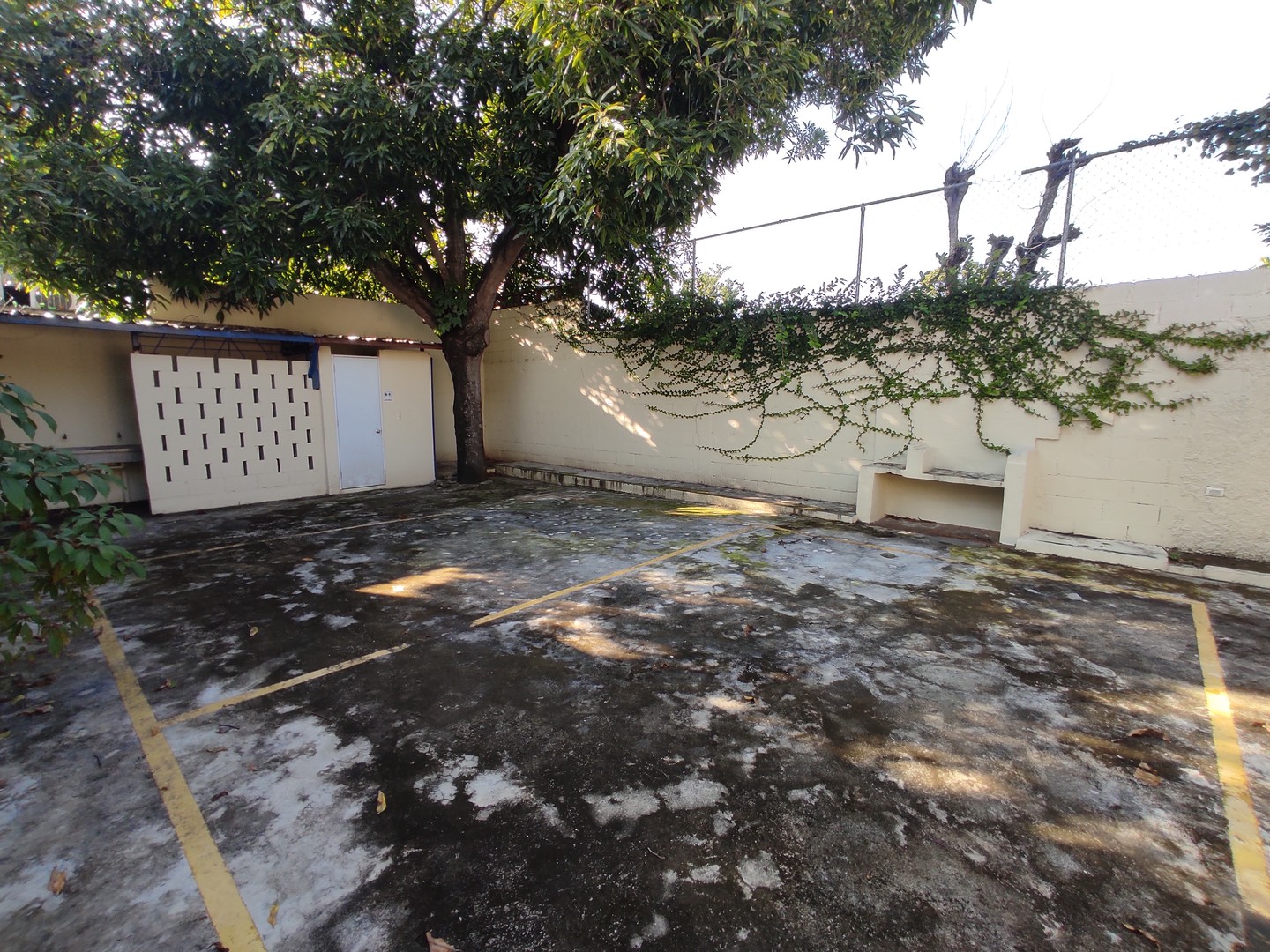 casas - Venta de Casa para Inversión en el Millon  6