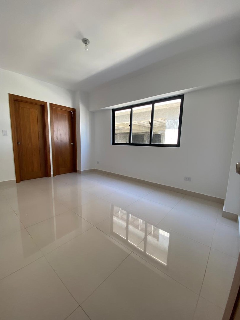 apartamentos - ALQUILER DE APTO EN LA ZONA UNIVERSITARIA, ZU-20 9