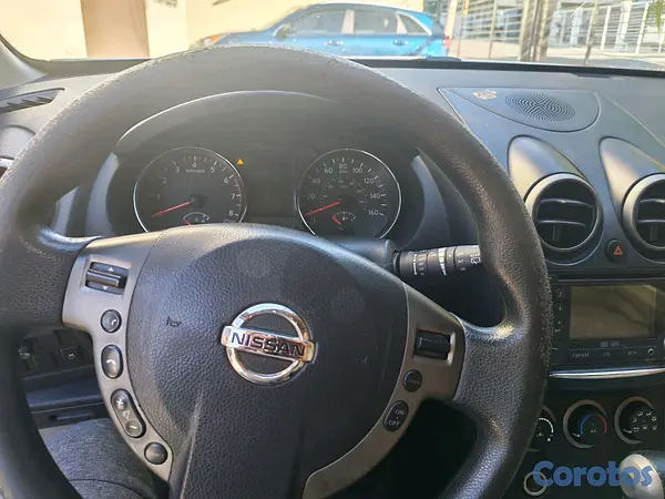 jeepetas y camionetas - Nissan rouge 2012 4