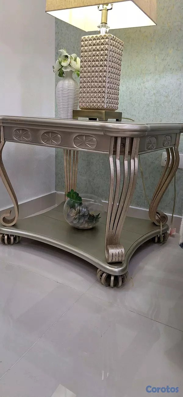 muebles y colchones - se vende mesas de muebles de centro y laterales y repisa 2