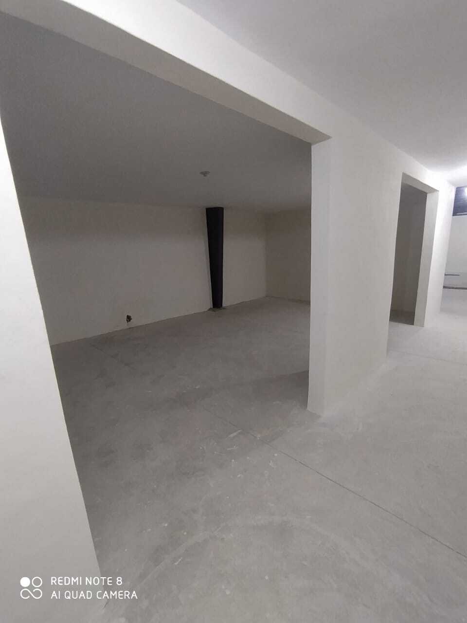 oficinas y locales comerciales - Rento nave industrial en santo domingo 4