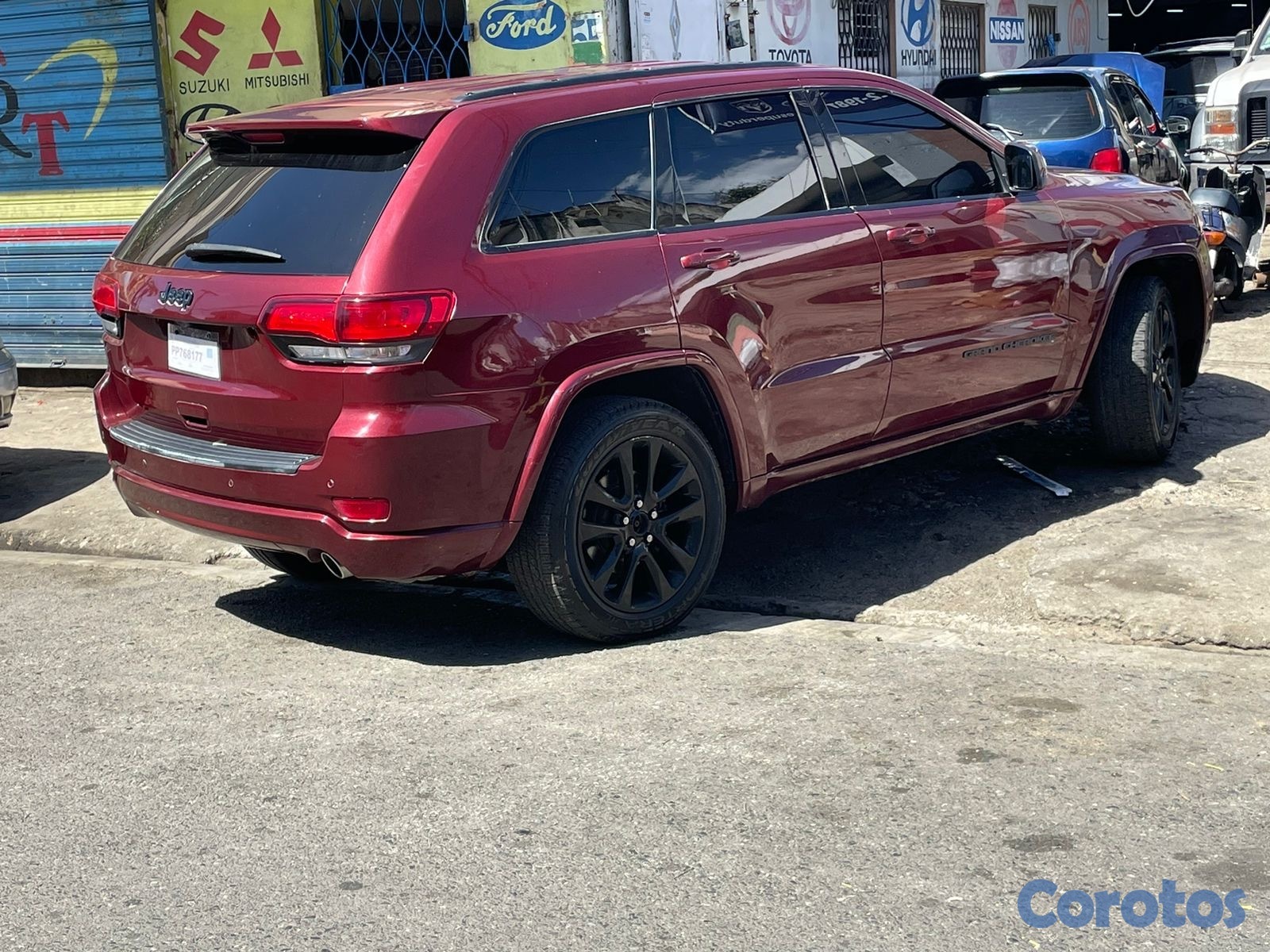 jeepetas y camionetas - VENDO JEEP GRAND CHEROKEE 2019 🔥💯 5