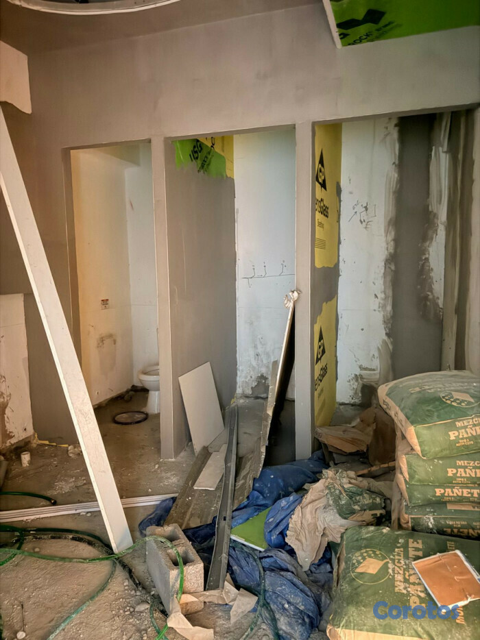 oficinas y locales comerciales - LOCAL COMERCIAL EN RENTA – PIANTINI 5