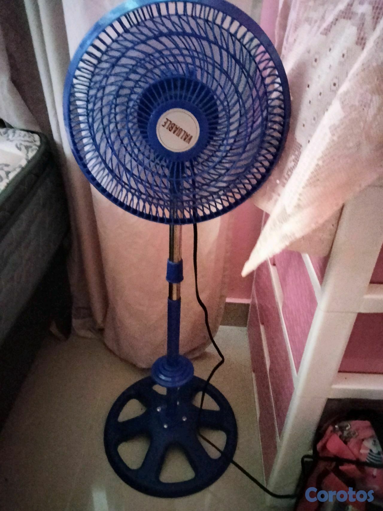 aires acondicionados y abanicos - Abanico Pequeño 1