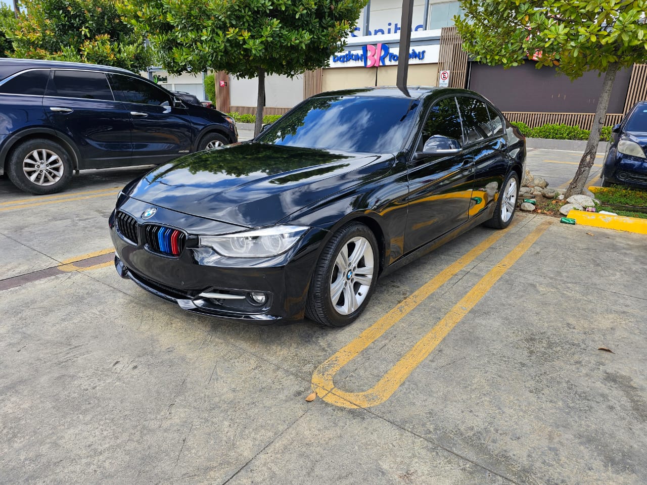 carros - BMW 320i 2015 FINANCIAMIENTO DISPONIBLE 1