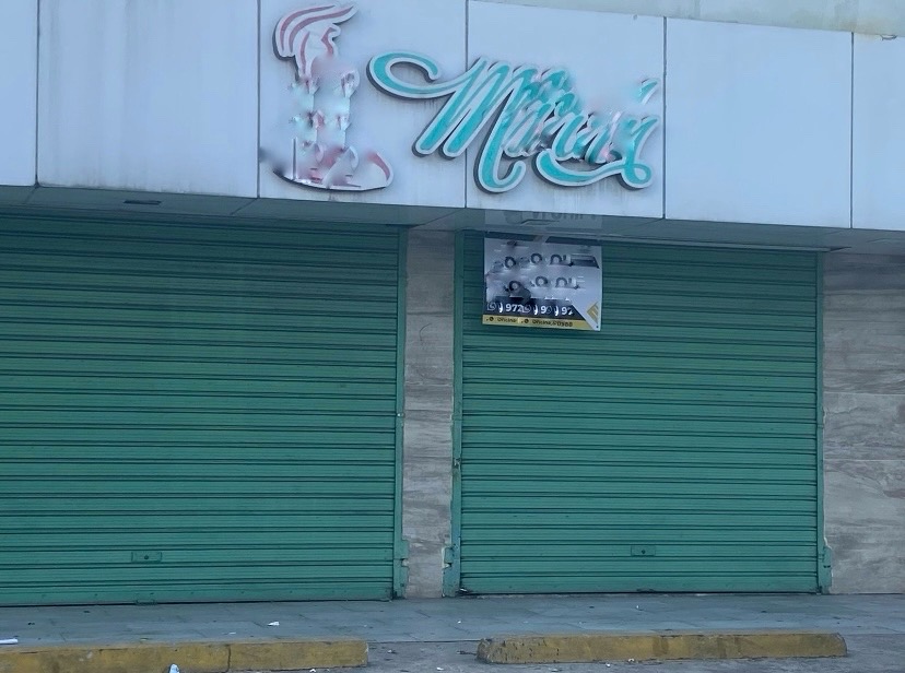 oficinas y locales comerciales - se alquila local  1