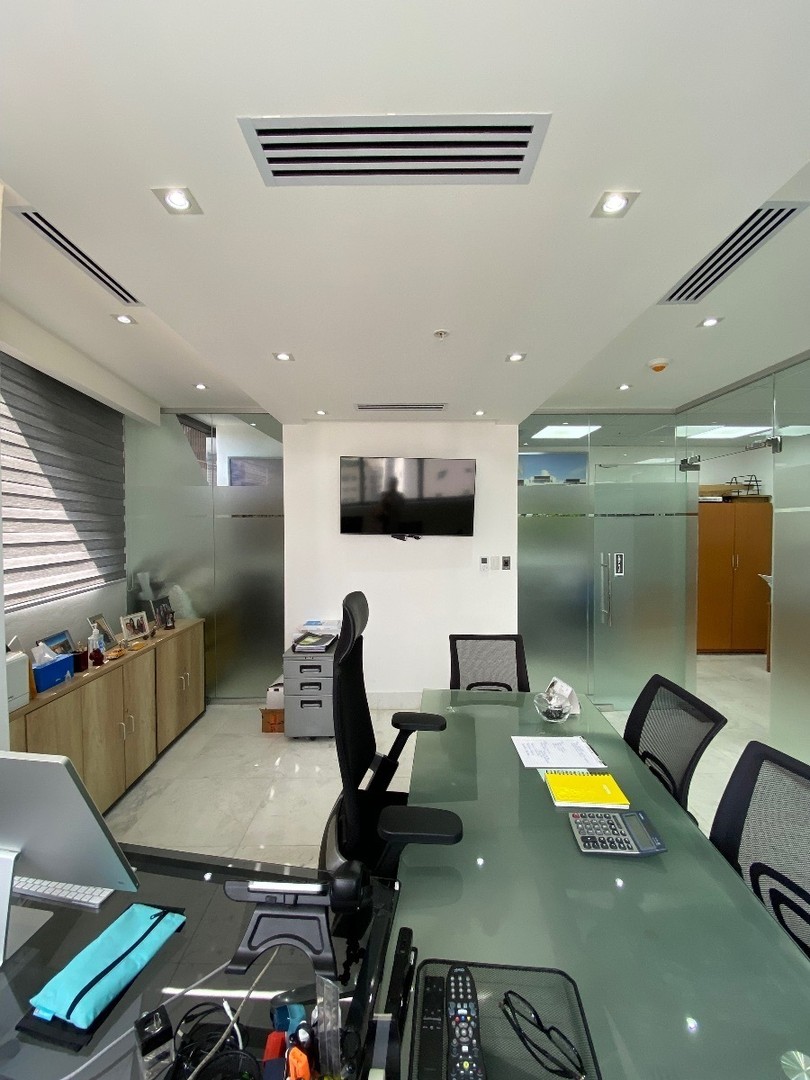 oficinas y locales comerciales - 🔵Alquilo Local para oficina  83 mts en serralles 
 2
