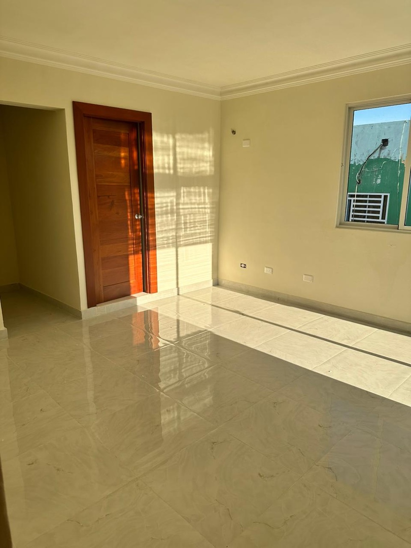 casas - casa en venta en San Isidro 6