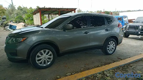 jeepetas y camionetas - Nissan Rogue 2018 AWD 2