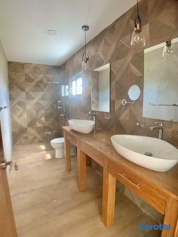 casas vacacionales y villas - Se vende villa a pocos de la playa nueva Romana 8