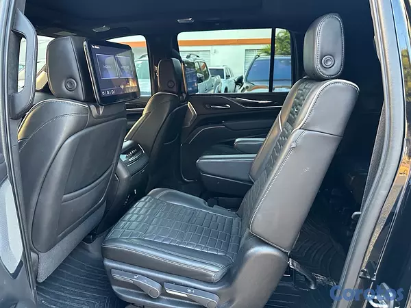 jeepetas y camionetas - Cadillac escalade Long año 2022  10
