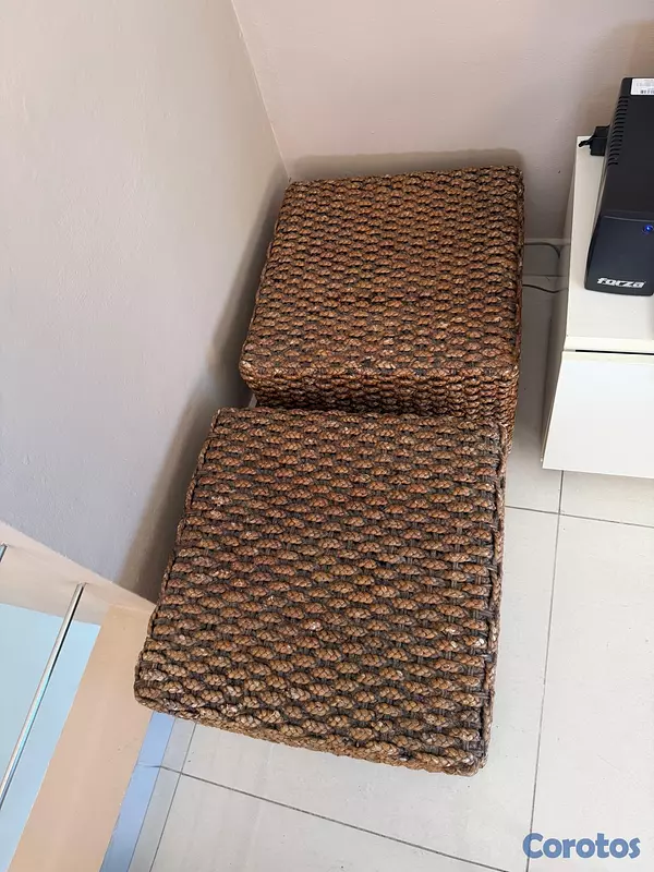 muebles y colchones - Otoman de madera 1