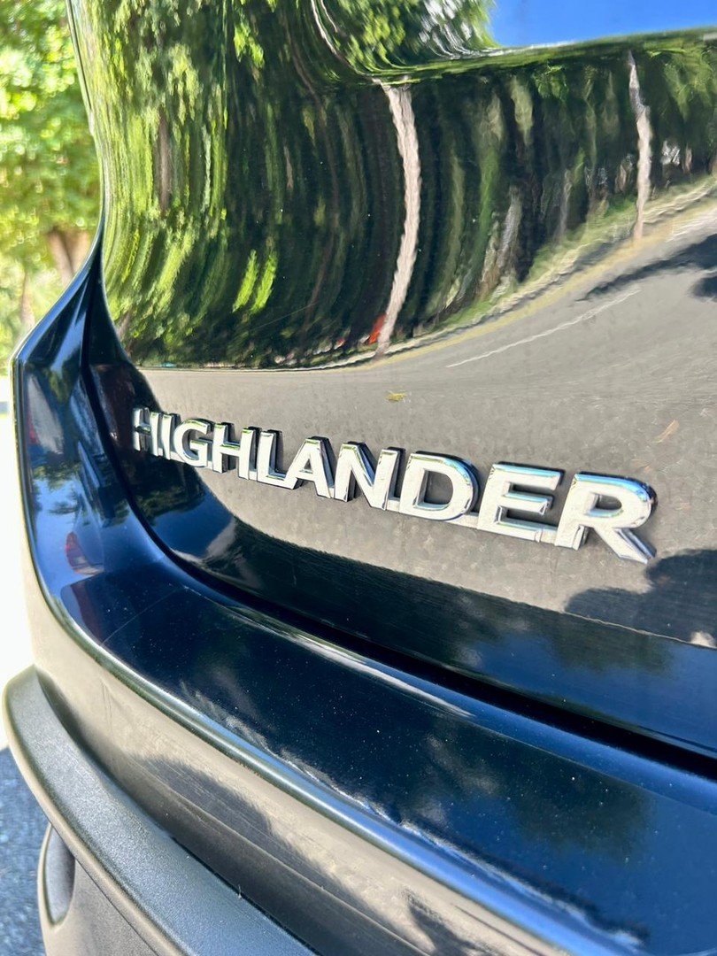 jeepetas y camionetas - TOYOTA HIGHLANDER SE 2019 AWD
 5