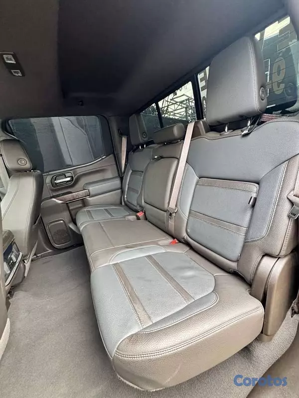 jeepetas y camionetas - GMC SIERRA DENALI 2022  10