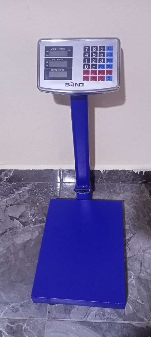 equipos profesionales - Balanza digital de 150 kilos 0