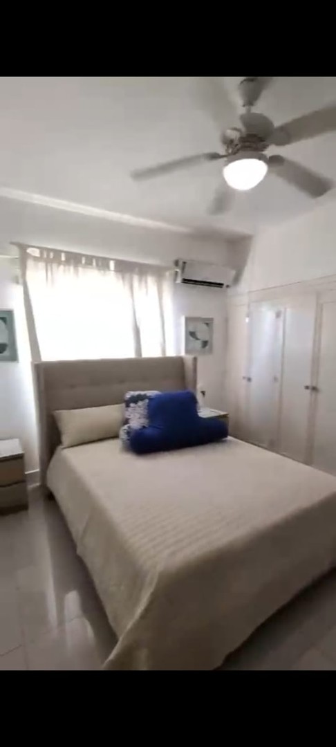 apartamentos - La Julia, D.N. apartamento. av. Lincoln y Sarazota.
US $225,000 5
