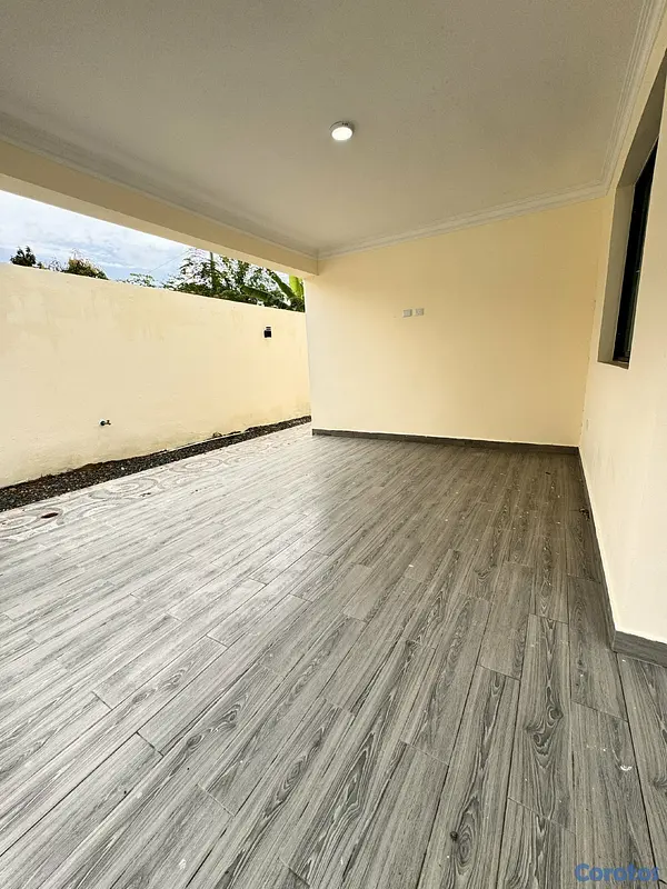 casas - venta de casa en la autopista de san isidro brisa oriental  8