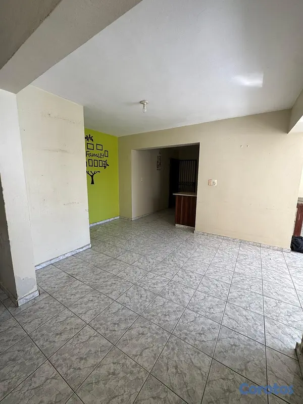apartamentos - Amplio Apartamento 2do piso 3 habitaciones en Vent 5