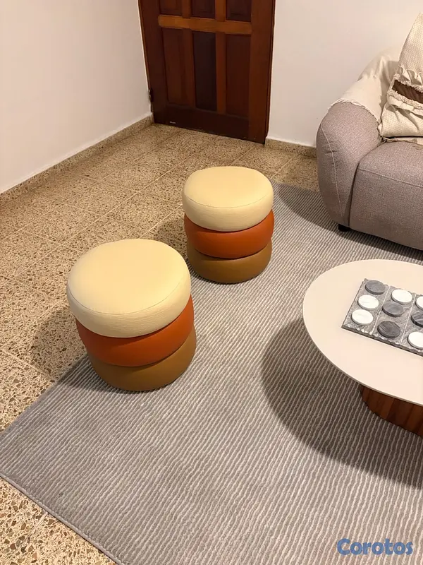 decoración y accesorios - Vendo dos otomanes nuevos 3