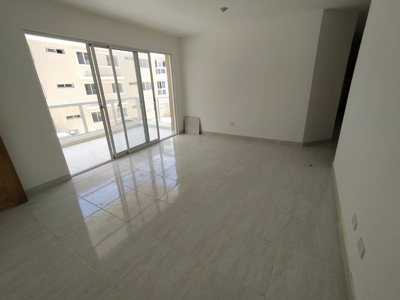 apartamentos - Venta de apartamento en Alma Rosa 1 cuarto piso con terraza Santo Domingo 3