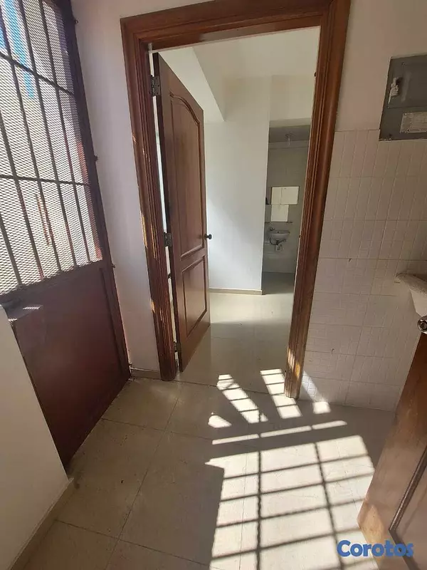 apartamentos - Alquilo excelente Apartamento, MIRADOR NORTE , IMPECABLE,  *SIN INTERMEDIARIO* 4