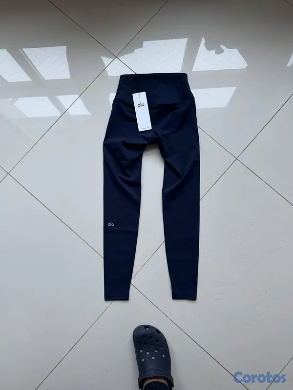 ropa para mujer - ALO Leggins para gimnasio Talla Small 2
