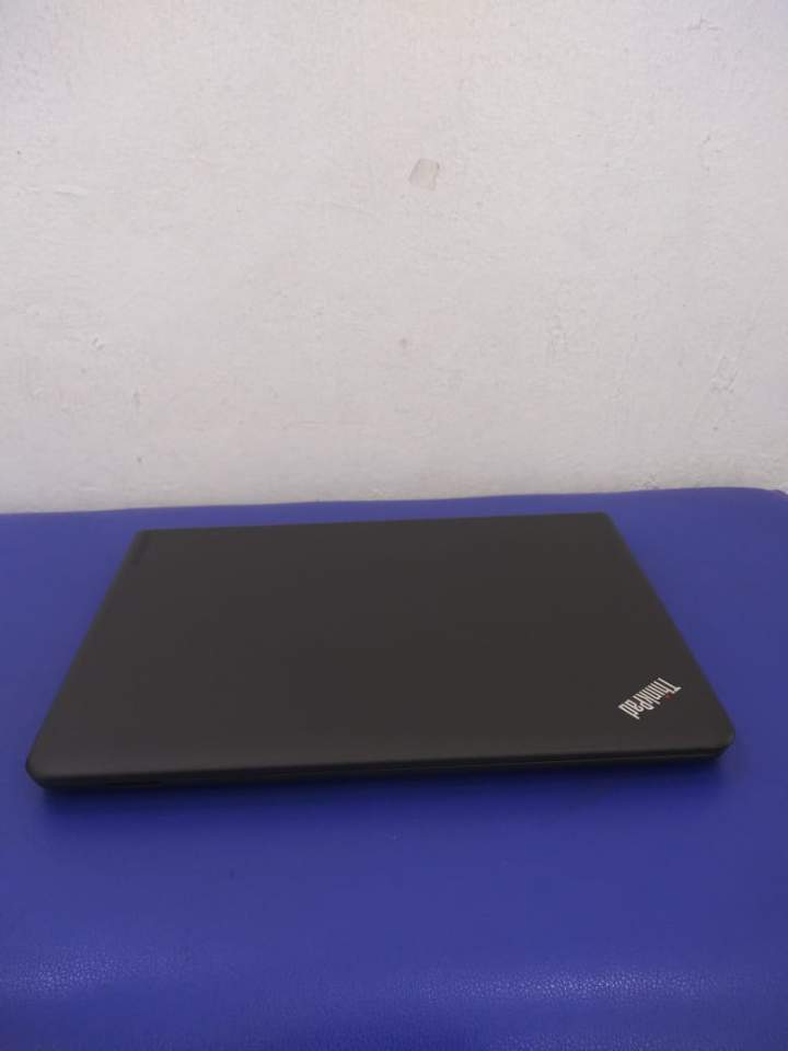 computadoras y laptops - Laptop lenovo E460 I5 6ta foto reales 8gb 128gb ssd black offert 4