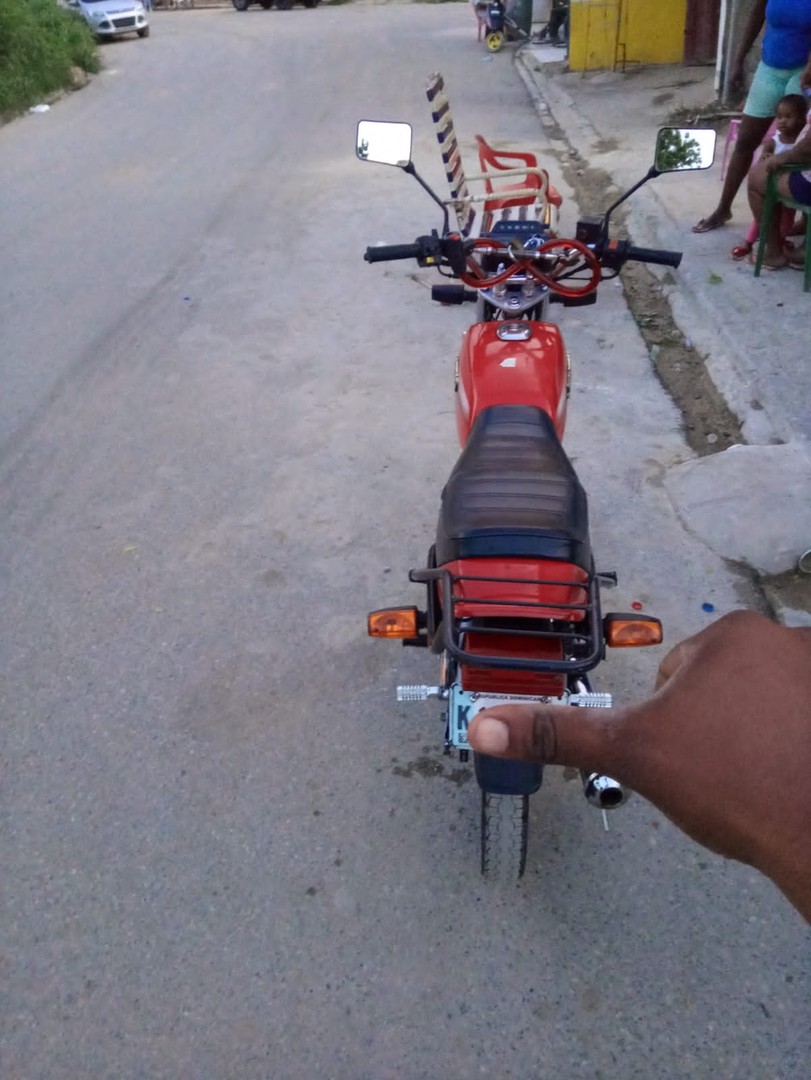 motores y pasolas - Motor jincheng AX 100 sin fallos 35 mil poco negociable 